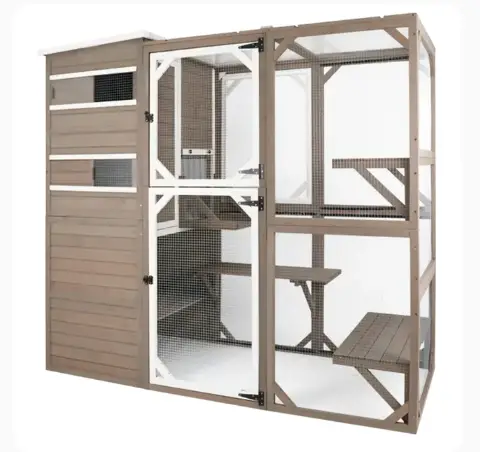 Outdoor Catio Cat Enclosures